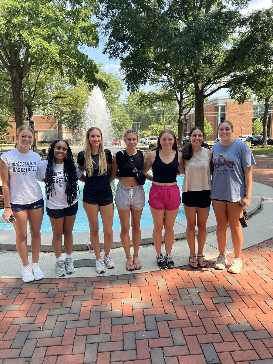 Randolph-Macon Women's Basketball tweet media