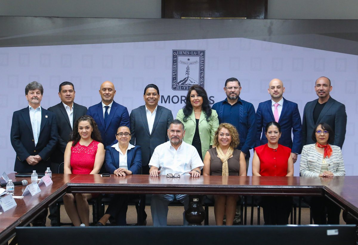 margarita_gs's tweet photo. El proceso de entrega recepción continúa avanzando, les informo que esta mañana nuestra Comisión de Transición dio seguimiento a los trabajos en las mesas de recepción por parte de la actual administración. Agradezco a quienes hacen posible que este proceso avance para garantizar la operatividad del próximo gobierno.

#MargaritaGobernadora