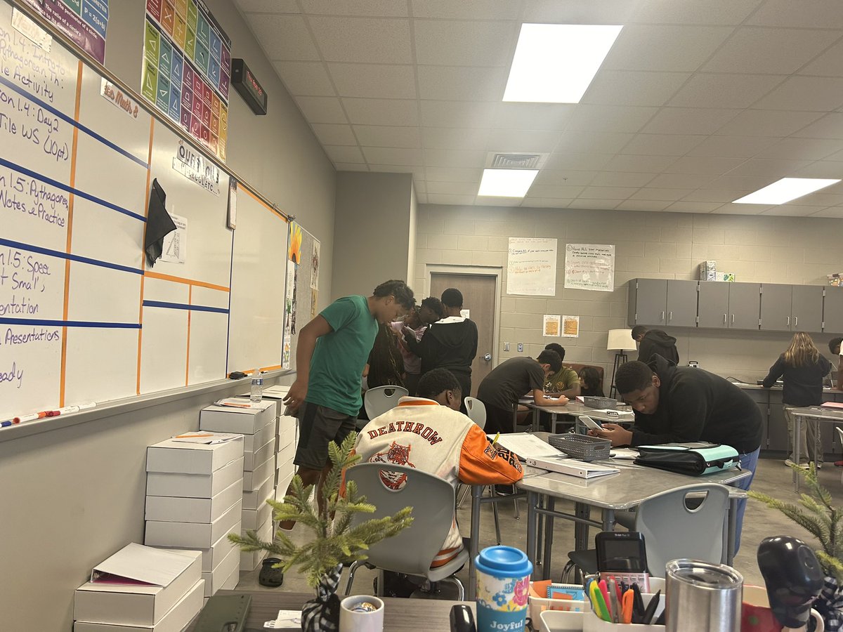 Mrs. Darby tweet media