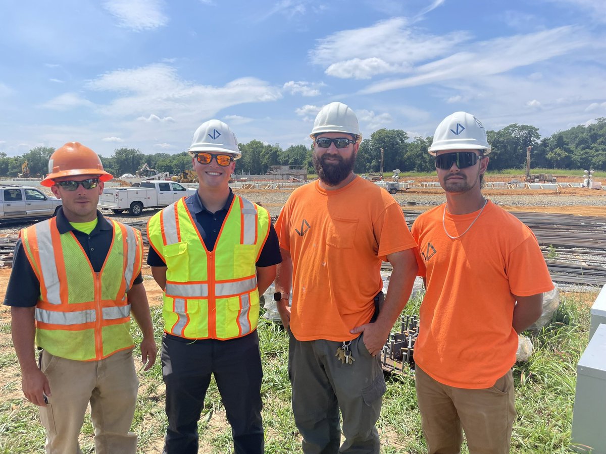 Dustin Construction tweet media