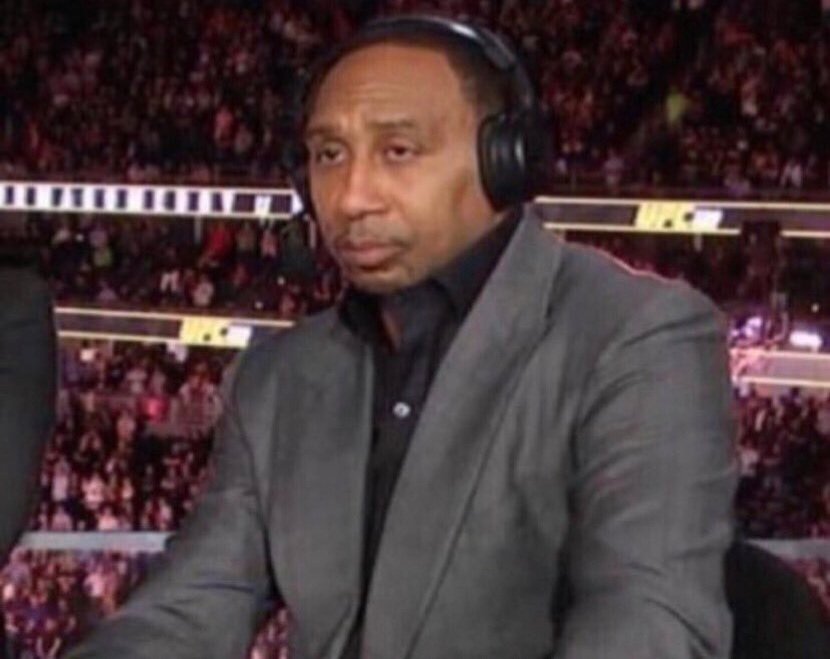 Gideoomatic's tweet image. La liga defenders watching Mbappe try to get off his Ligue 1 moves