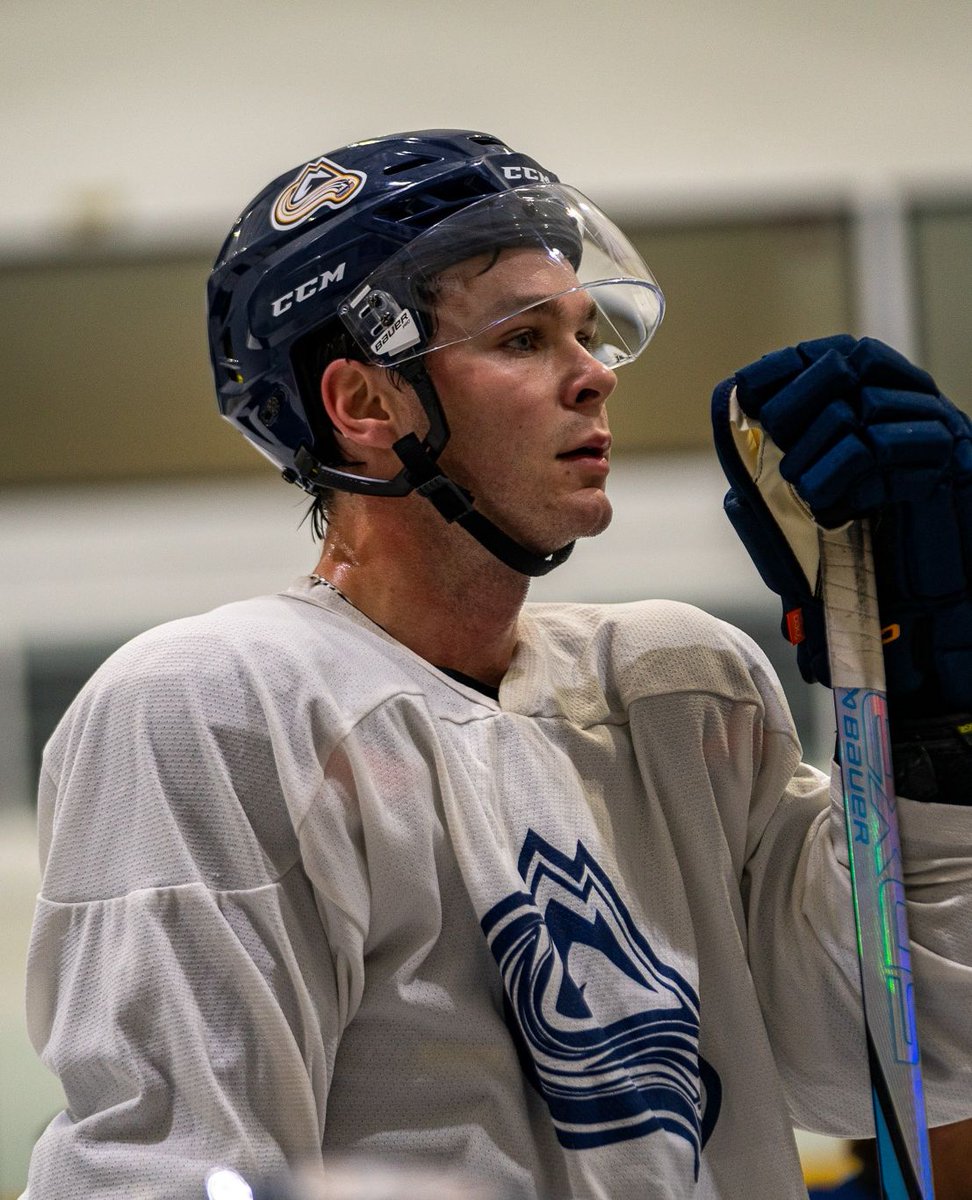 New Hampshire Avalanche tweet media