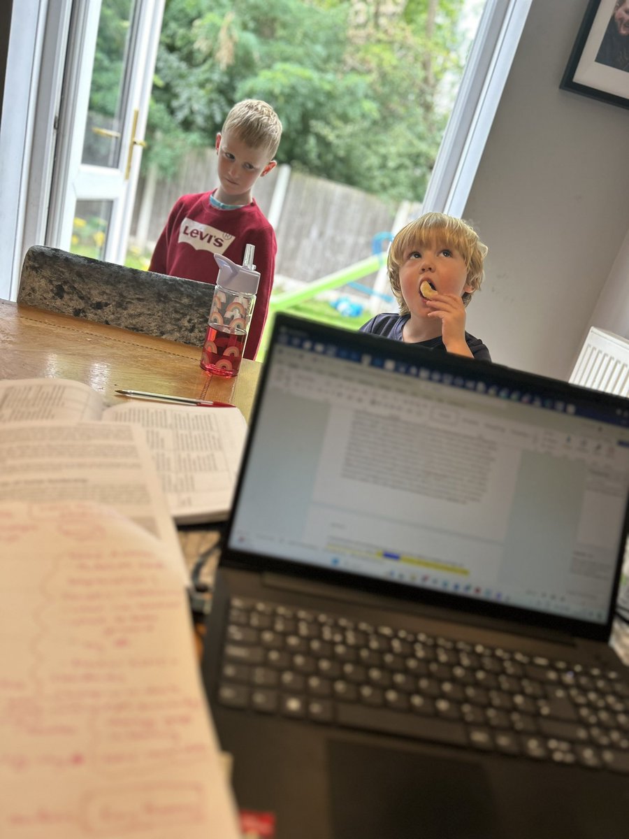 Emma Garner tweet media