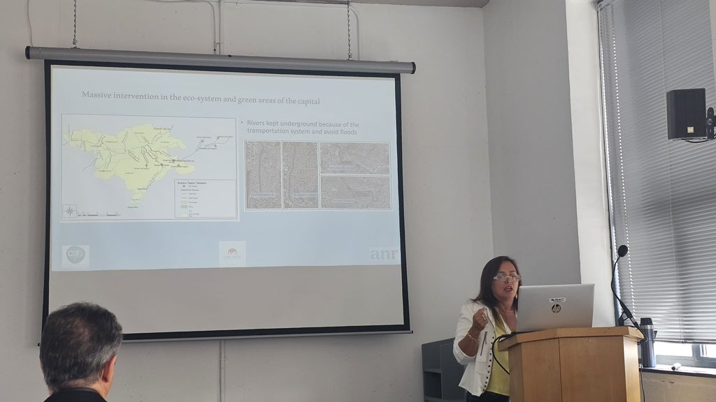 SpacePolProject's tweet image. Another two great #SpacePol presentations at @igc2024dub ! @AnkyraWitch and @VPawlotsky presenting their work on #Ankara and #Moscow respectively. Thank you again to the organisers and audience for their participation! #Spaceandpolitics #capitalcities