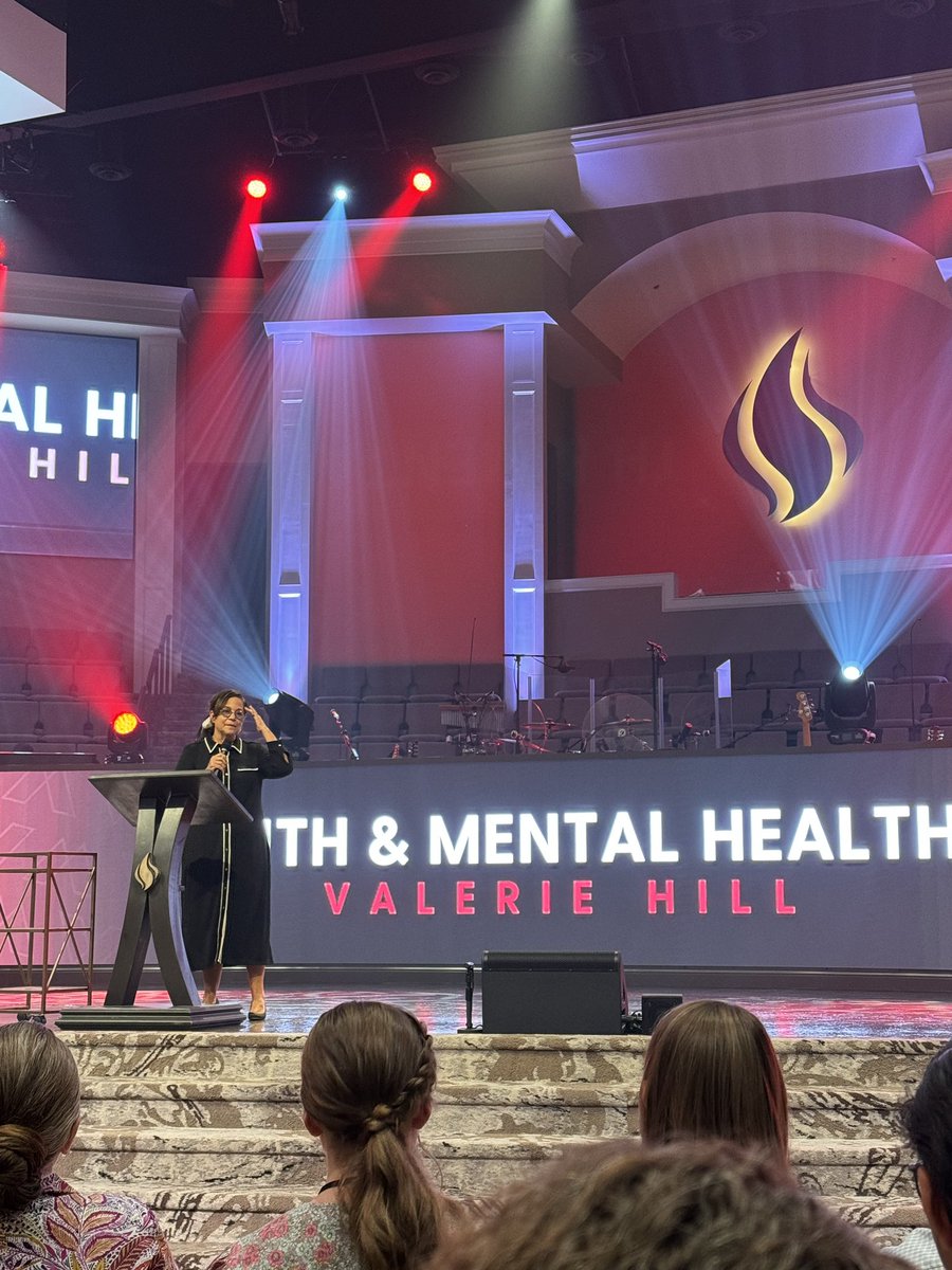 My lady friend dropping some wisdom at The Movement… AWESOME!

♥️🔥

#livethemovement 
#faithandmentalhealth