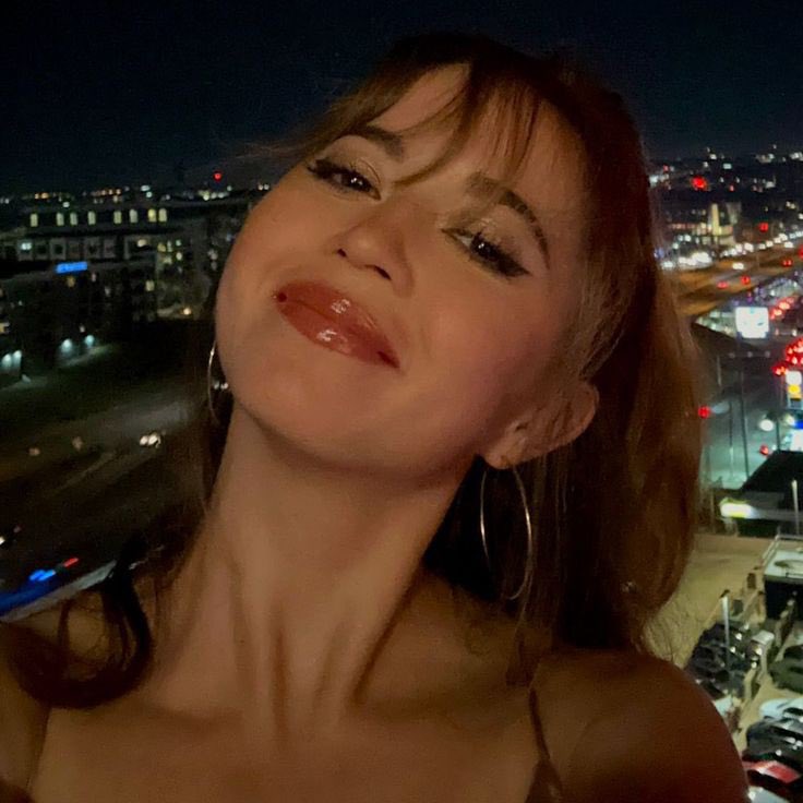 mᥲყᥲ. tweet media