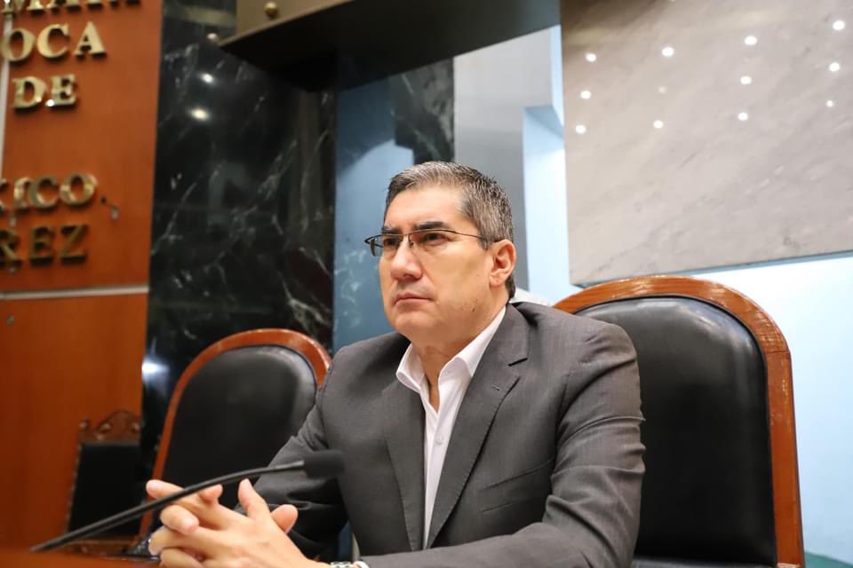 Como vicepresidente de la Mesa Directiva, presidí la Junta Preparatoria de la Comisión Permanente para la instalación de la Sexagésima Cuarta Legislatura del Congreso del Estado de Guerrero.