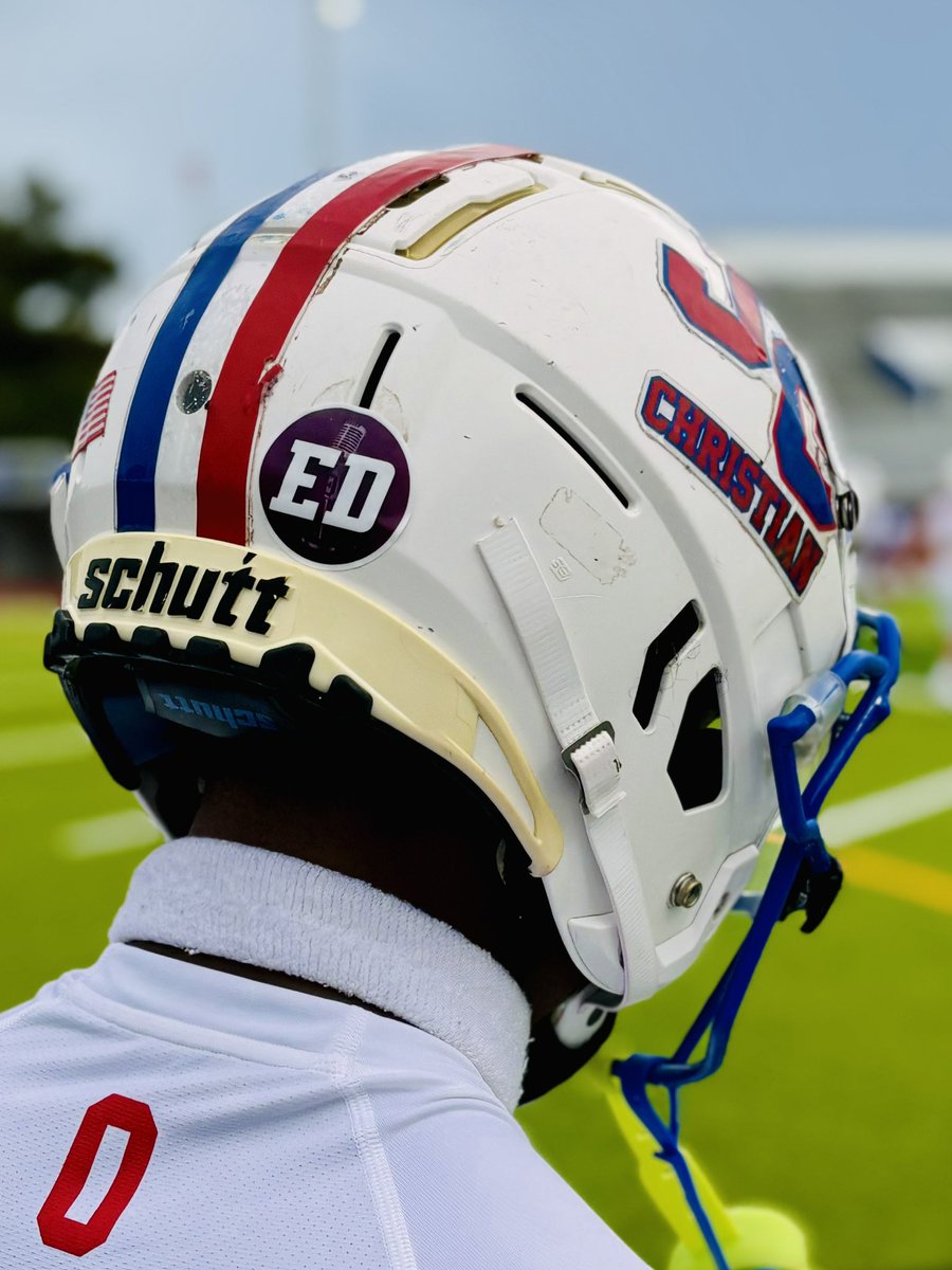 CurtisFootball1's tweet photo. @Curtis_Patriots is proud to join dozens of other area schools in honoring the late Ed Daniels of @WGNOtv and @FNFwgno as we kickoff the 2024 prep football season, courtesy of @delgadodolphins and @ccsprep
#PatriotPower #BCFL #ED26 https://t.co/dbwAc4m40b