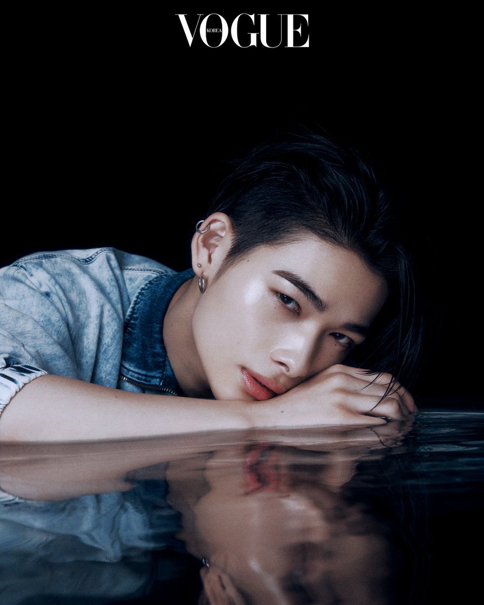 lessencestudios's tweet photo. 📸 Ni-ki of ENHYPEN looks glorious for Vogue Korea.

#엔하이픈 #ENHYPEN
#NI_KI #니키 #ENHYPEN_NI_KI https://t.co/zDCprLrUR5