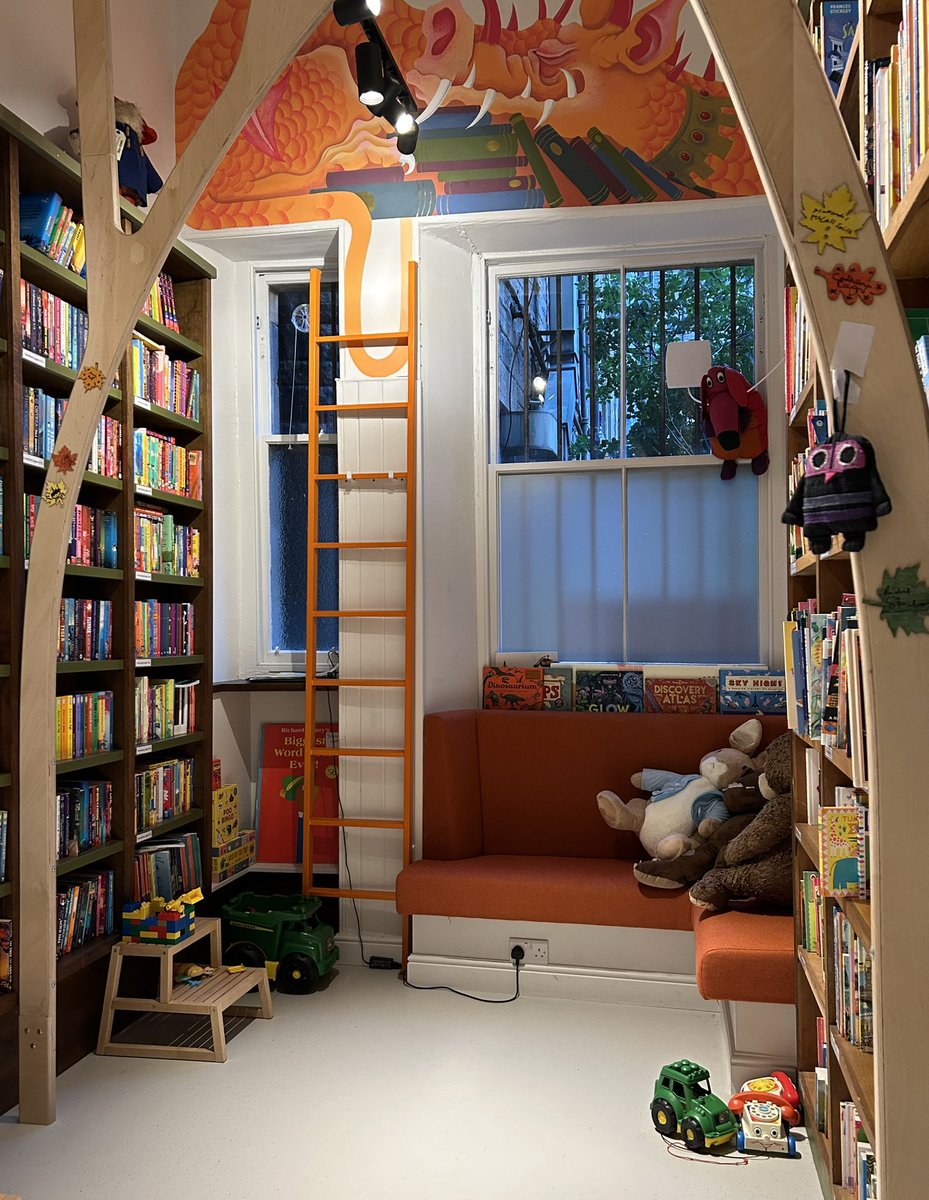 First visit to <a href="/EdinBookshop/">The Edinburgh Bookshop</a> in its new home. So impressed by what they have done with the space. The new shop is light and spacious and there is a fantastic new children’s section. I especially love the dragon with his book hoard.
