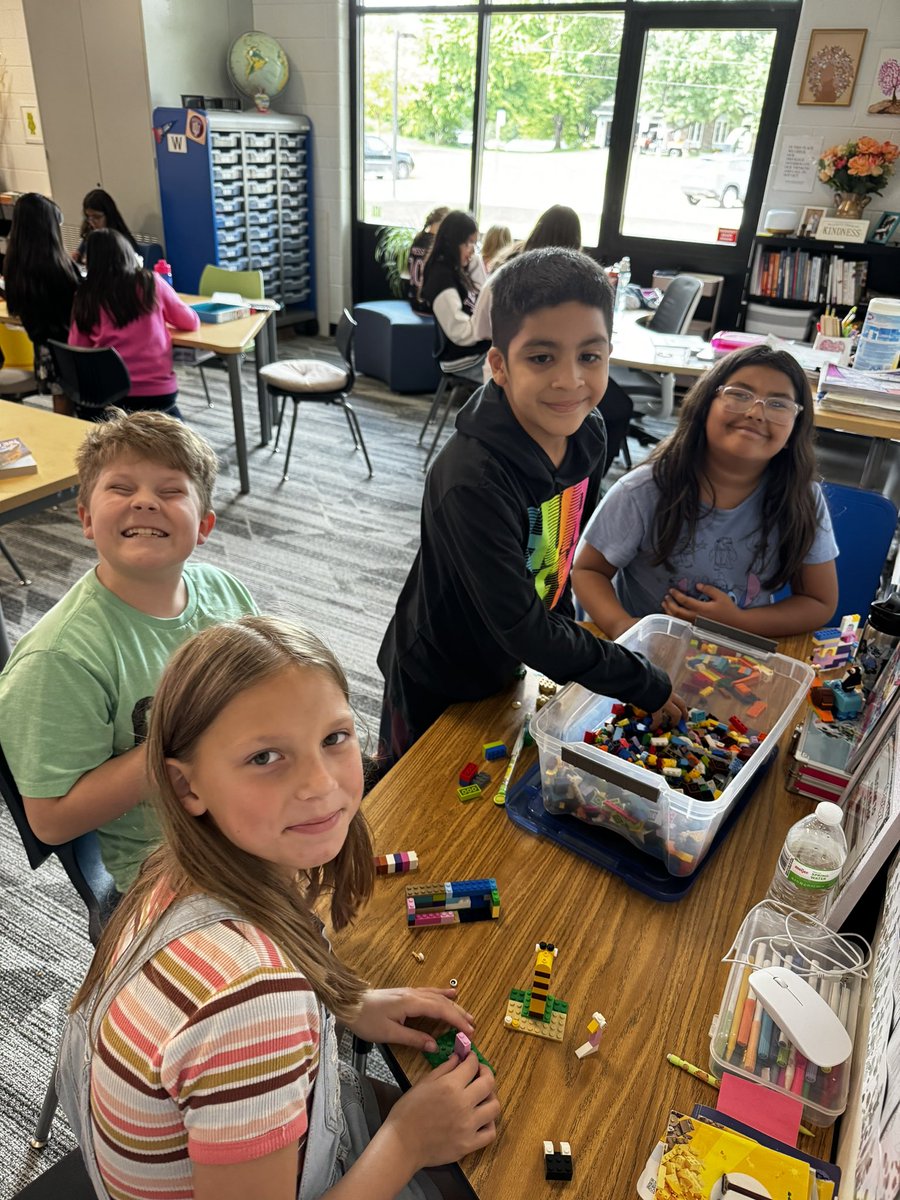 We’ve been having FUN building our classroom community this week!   From the spaghetti/marshmallow challenge to playdoh charades these kids sure do know how to work as a team.  #4thgraderocks <a href="/SheldonWoodsWO/">Sheldon Woods Elementary School</a> #lifeisGOodintheWOods