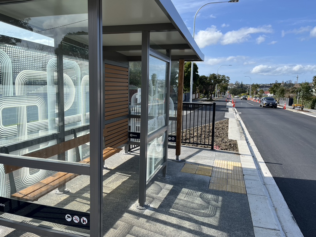 Russell Brown tweet media