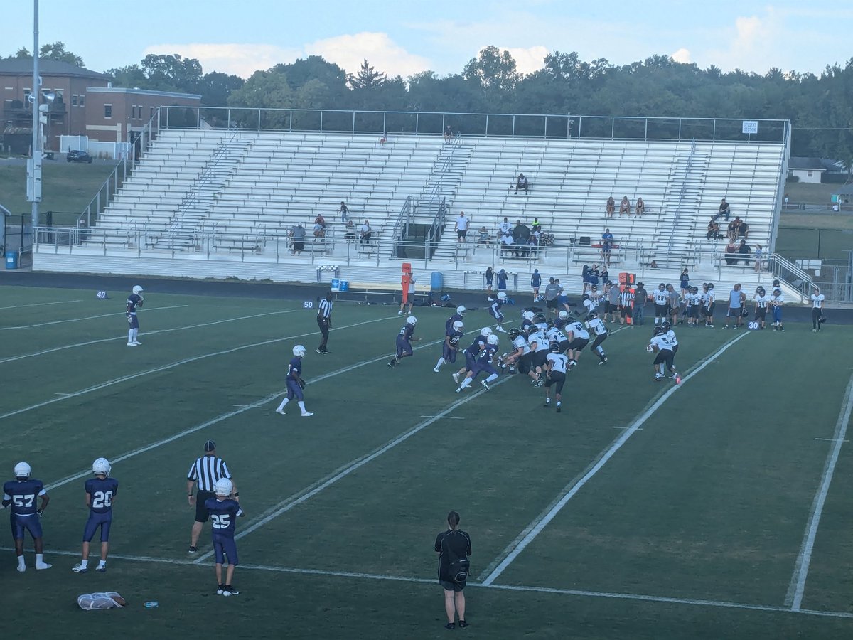 ksmithplsd's tweet photo. It's a beautiful night at Tiger Stadium @RidgeviewPLSD . It's great to hear the tigers roaring to victory! https://t.co/7tdd5CZbHH