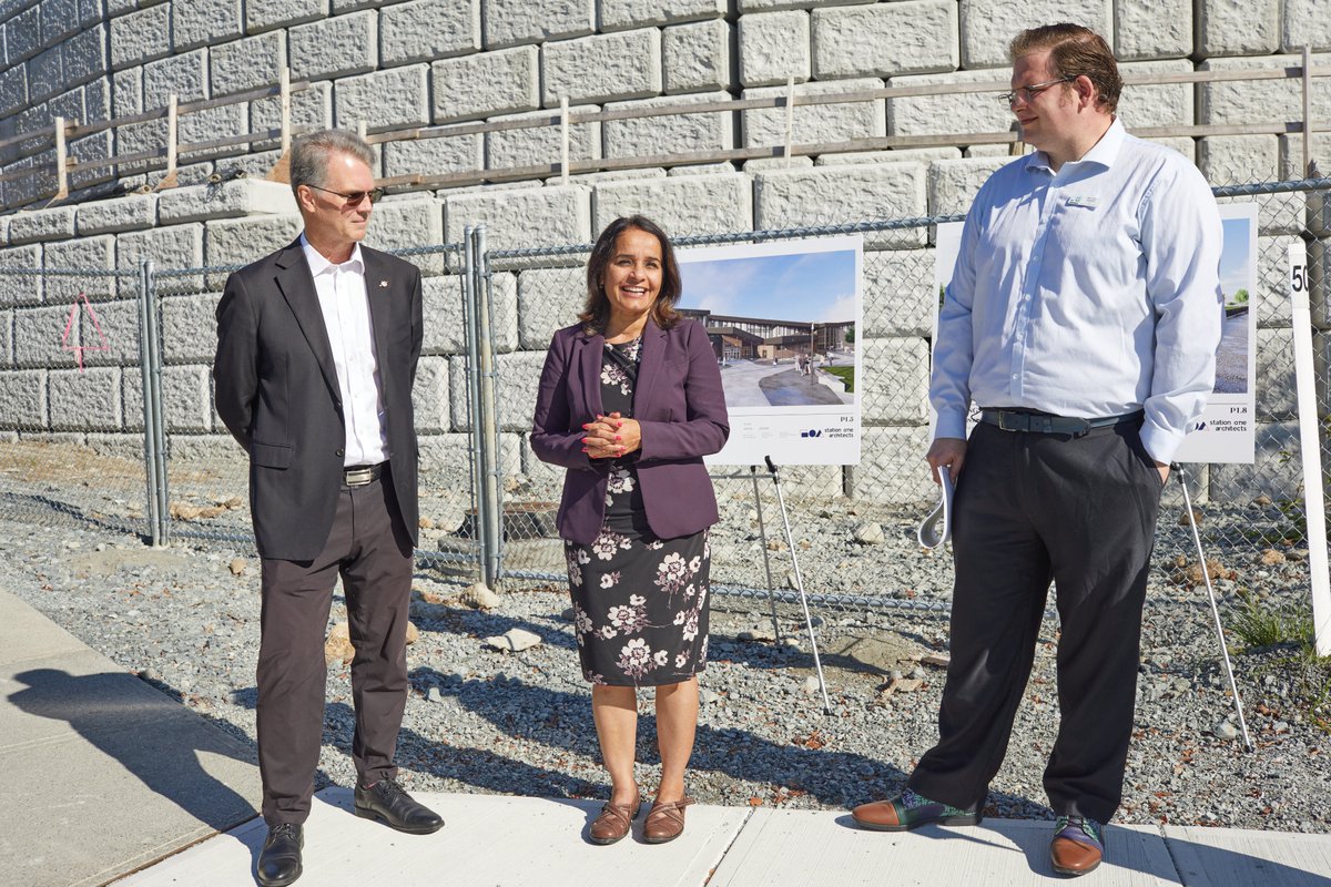RachnaSinghNDP's tweet image. I had a great time at the site of the new Burke Mountain Middle/Secondary in #Coquitlam with @FinDonnelly  this morning! Excited that this school will soon provide 1000 new seats for this fast-growing community. @sd43bc