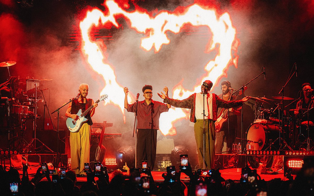 #Agenda - Os Garotin, que acumula mais de 30 milhões de plays nas plataformas de streaming, vai fazer a sua estreia em Porto Alegre. O trio carioca subirá ao palco do Opinião, no dia 31 de outubro. x.gd/Alv8z