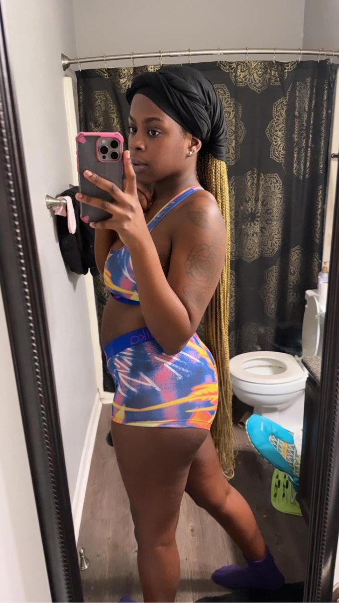parodylieying's tweet photo. Long braids for the W 🥰 https://t.co/Ez2Hyq9Ixl