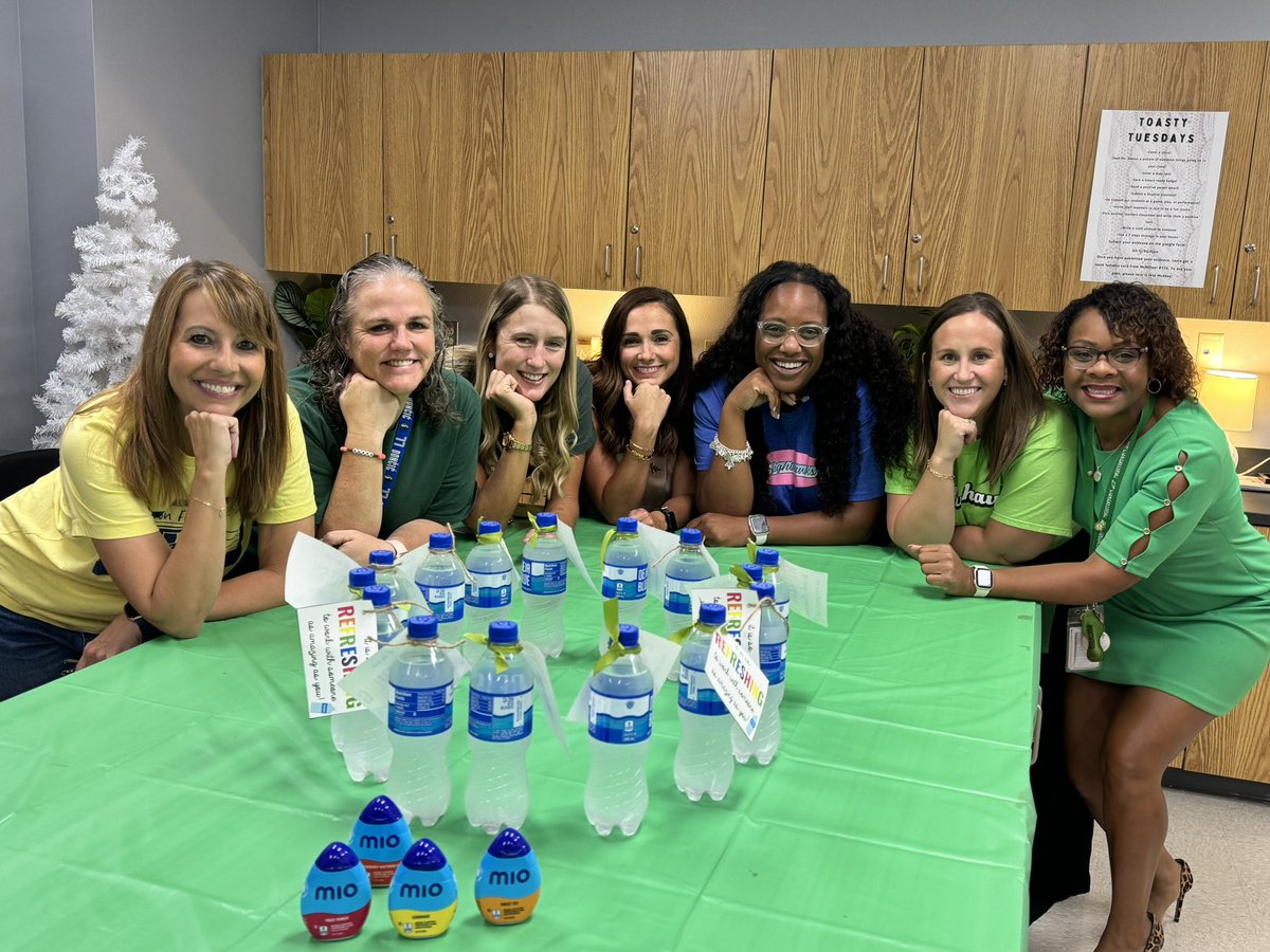 Introducing ourselves to the new teachers on campus with a what’s your flavor meet and greet. Our goal is to support first year teachers and new to Nelson teachers and answer any questions that they have. #nelsoncoaches