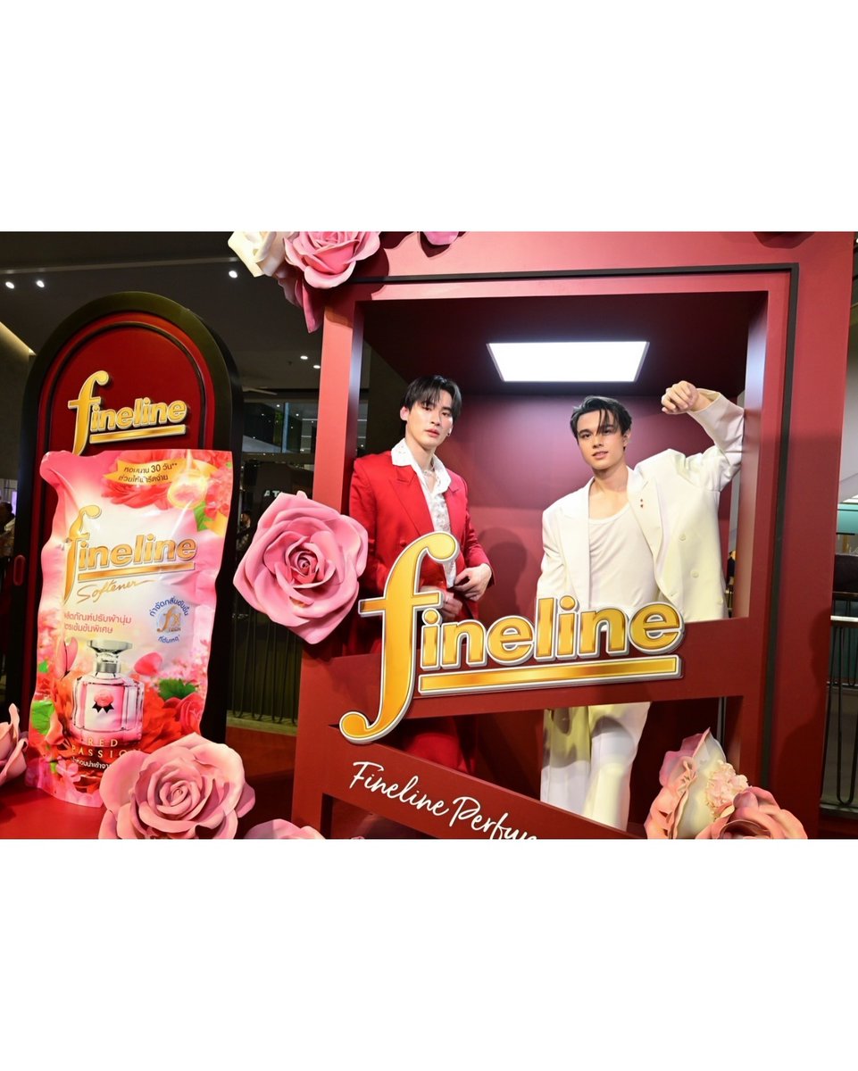 FCMikeyMike's tweet photo. @mikepanitan_072 🫶🏻✨
KAOMIKEY FRIEND OF FINELINE
#ไมกี้ปณิธาน #mikepanitan
#FriendofFineline
#FinelinePerfumeCollection
#Finelinethailand
#MikexFriendOfFineline
Cr.@mikepanitan_072 https://t.co/Y3p4Wey0V7