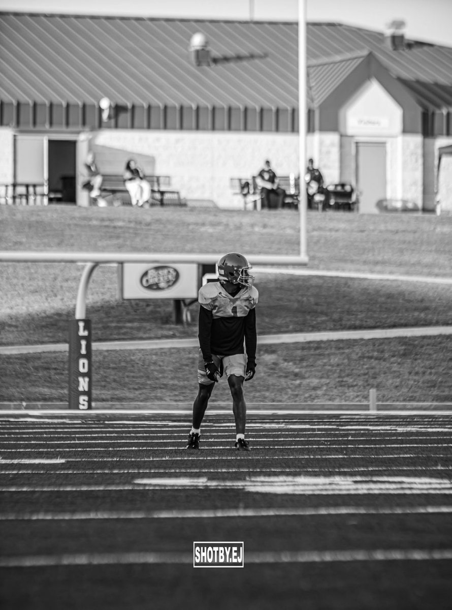 Year 3️⃣, let’s work!!! #LVNation