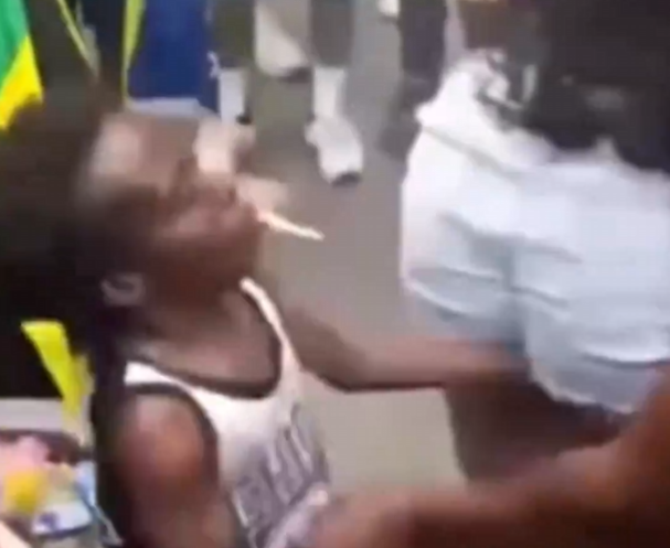 RepsterSurf's tweet image. sir that is a grown ass man