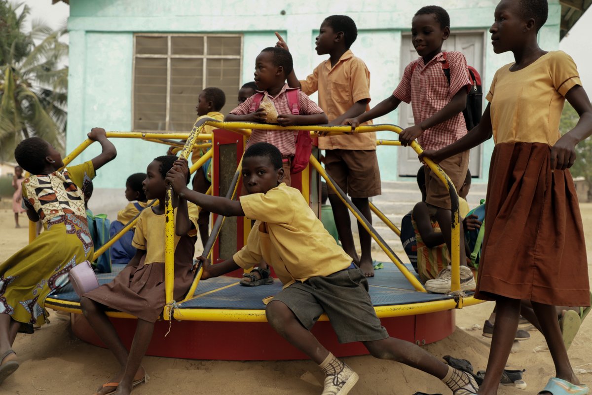 EasyWater_'s tweet photo. 📚💧 Help us empower 4,000 students in sub-Saharan Africa with clean water and essential school supplies! Time is running out—we need to raise $10,000 by 9/30.  Every dollar counts! Donate today: https://t.co/qRcwZBKzQM 

#BackToSchool #WorldWaterWeek #CleanWaterForAll #Africa https://t.co/Dk1TF0dGyu