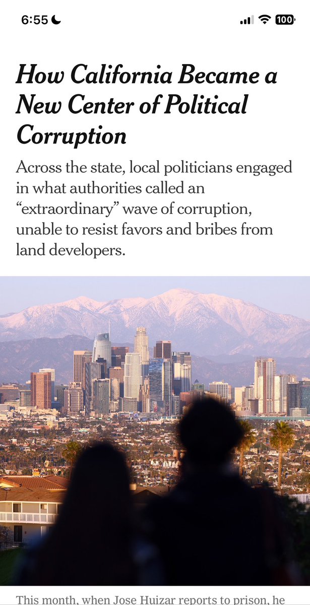 I don’t aspire to be a media watchdog, the glass houses of my 29 years in daily journalism, etc.

But when I woke up to *this* as the lead online article for America’s most powerful news organization, I winced. And it’s bothered me all day, because of its sweeping assertions. 🧵