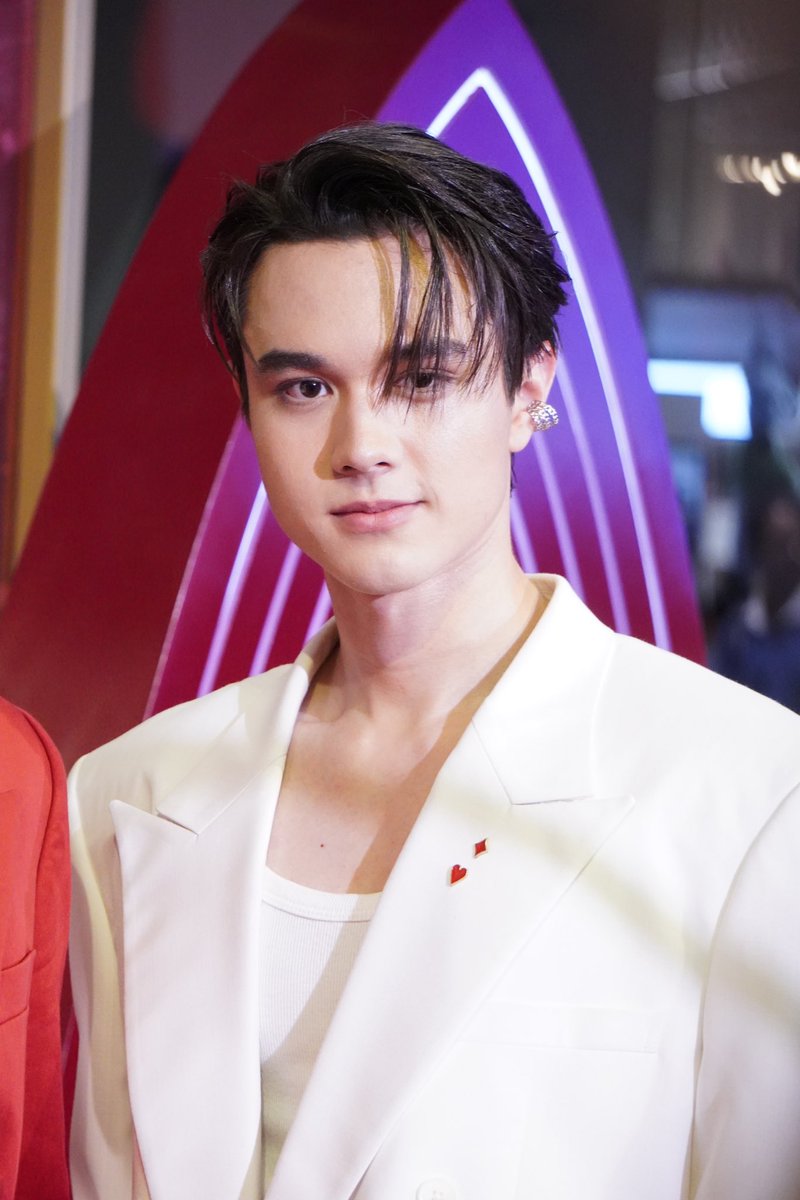 Charnchalard's tweet photo. ไมกี้ยินดีที่ได้เข้ามาเป็นครอบครัวไฟน์ไลน์
#FriendofFineline
#FinelinePerfumeCollection
#Finelinethailand
#MikexFriendOfFineline #ไมกี้ปณิธาน #mikepanitan https://t.co/npWl1jWjZA