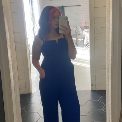 mercedewatson's tweet photo. #NewProfilePic https://t.co/Iayx8wzoHz