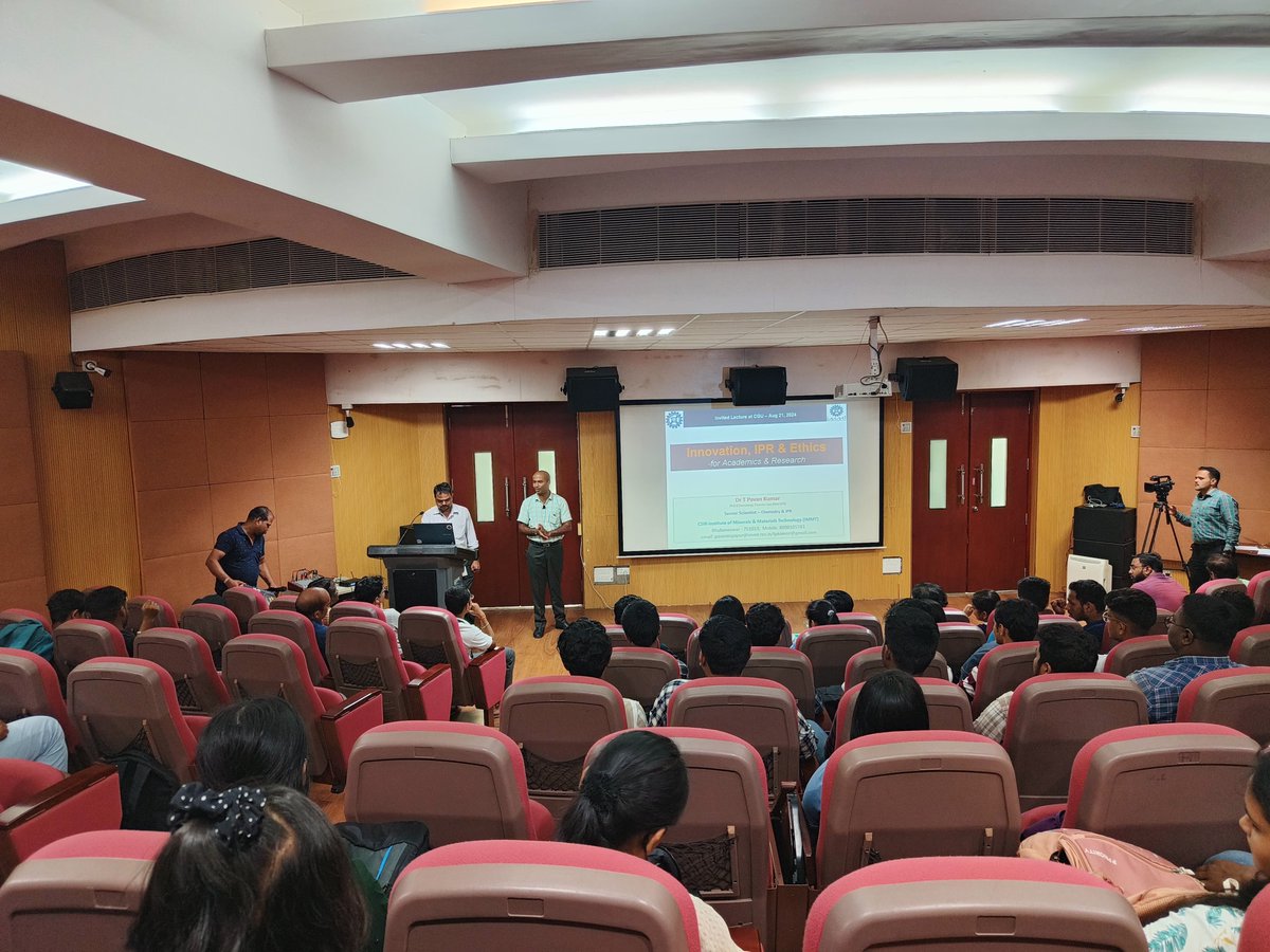 cvrce_tbi's tweet photo. 🌟 Thanks to Dr. Pavan Kumar from CSIR - IMMT for an enlightening session on Innovation, IPR, and Ethics! 💡📚Appreciation to IIC - CGU and ED Cell for their support. 🙌
#Innovation #IPR #Ethics #CSIR #IICCGU #EDCell https://t.co/j17pABNBJ8