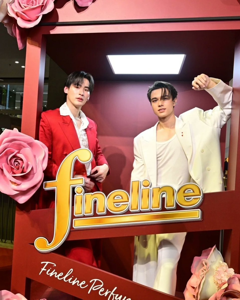 FCMikeyMike's tweet photo. @Checkin_ent @mikepanitan_072 @numberx9th @Charnchalard ไมกี้ยินดีที่ได้เข้ามาเป็นครอบครัวไฟน์ไลน์
KAOMIKEY FRIEND OF FINELINE
#FriendofFineline
#FinelinePerfumeCollection
#Finelinethailand
#MikexFriendOfFineline
#ไมกี้ปณิธาน #mikepanitan
Cr.@Charnchalard https://t.co/SOIvR9zo9D