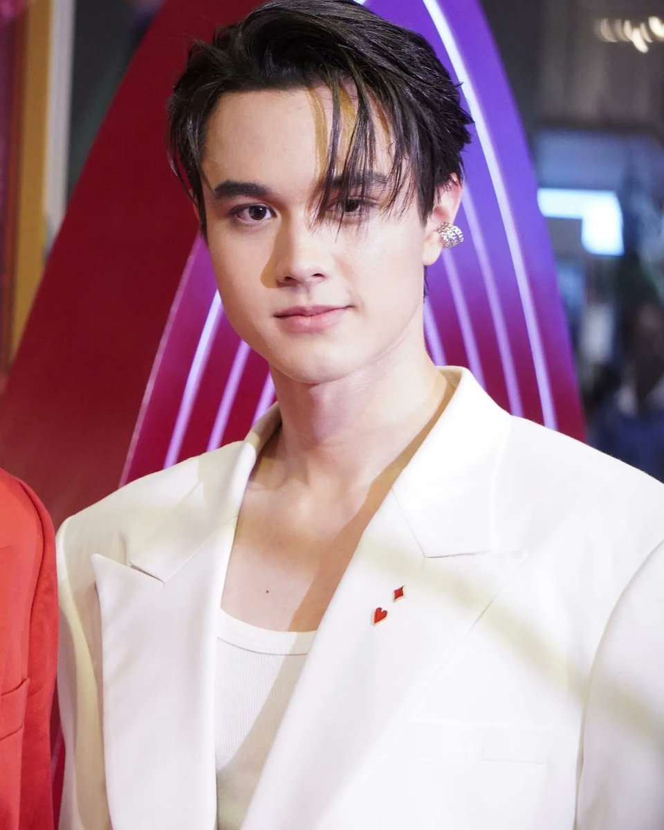 FCMikeyMike's tweet photo. @Checkin_ent @mikepanitan_072 @numberx9th ไมกี้ยินดีที่ได้เข้ามาเป็นครอบครัวไฟน์ไลน์
KAOMIKEY FRIEND OF FINELINE
#FriendofFineline
#FinelinePerfumeCollection
#Finelinethailand
#MikexFriendOfFineline
#ไมกี้ปณิธาน #mikepanitan
Cr.@Charnchalard https://t.co/iz5QaxkFJu