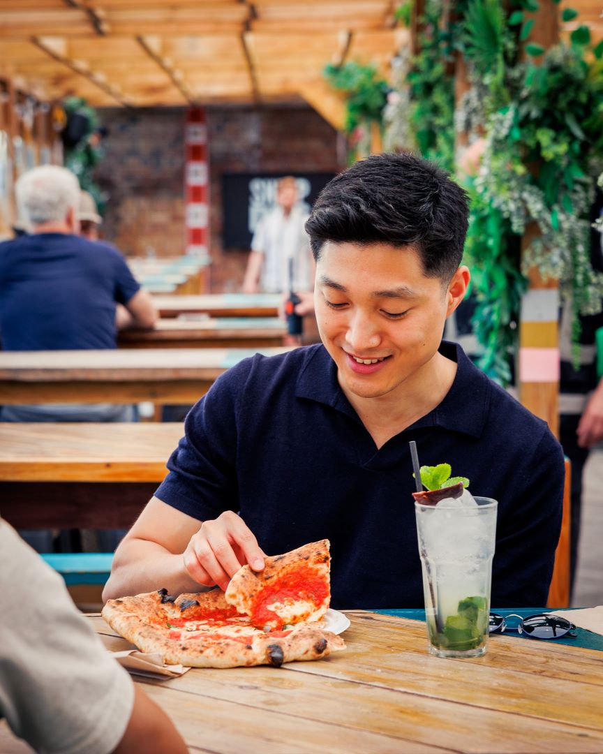 Treat yourself to 90mins of bottomless drinks and <a href="/shareaslice/">Jason Bales</a> pizza on the rooftop for £40 🍕🥂

Available at 1pm or 3pm on Saturdays &amp; Sundays 🎉