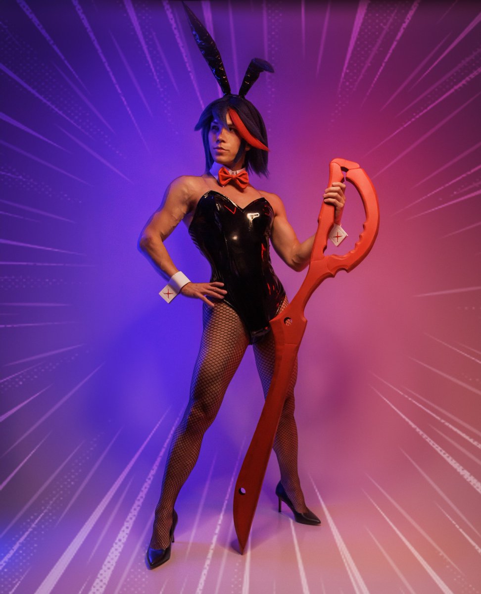 ShinobiComplex's tweet photo. This cosplay was the perfect excuse to make one of my bucket list props, Ryuko Matoi's Scissorblade from Kill La Kill! I love how it turned out! 😍

#bunnyryuko #dragoncon #ryukomatoi #killlakill #killlakillcosplay #ryukocosplay #ryukomatoicosplay #bunnysuitcosplay #bunnysuit https://t.co/X722UNKq2l