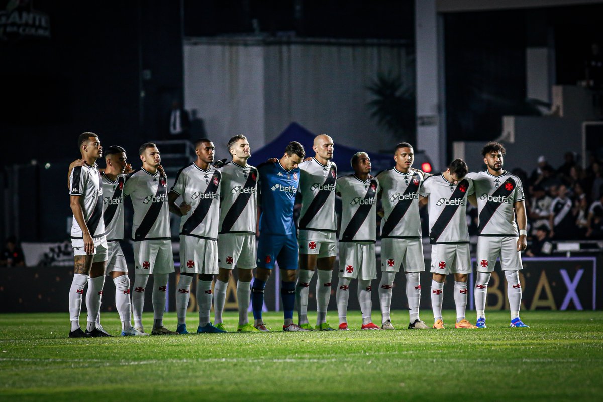 VascodaGama's tweet photo. Vamos para a etapa complementar buscar a virada! 👊💢

📸: Matheus Lima | #VascoDaGama

#VASxCAP
#CopaDoBrasilNoPrimeVideo https://t.co/ysXF7D9kiK