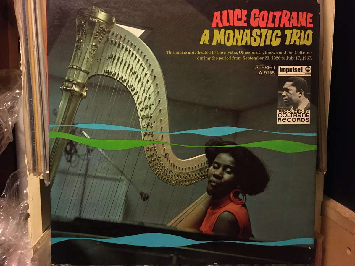 ParkdaleRadio's tweet photo. DISCO3000 is on air tonite 9-11
Starts w/#AliceColtrane to celebrate her bday this week + @contaqtnewmusic playing @brianeno &amp; #TheReveries
In 2nd hr a sneak peek at new music from #TimBrady on @RedshiftSociety 
Tune yr radios anywhere in Parkdale to 87.5FM or stream live @WGXC https://t.co/XfHVOtF9Ac