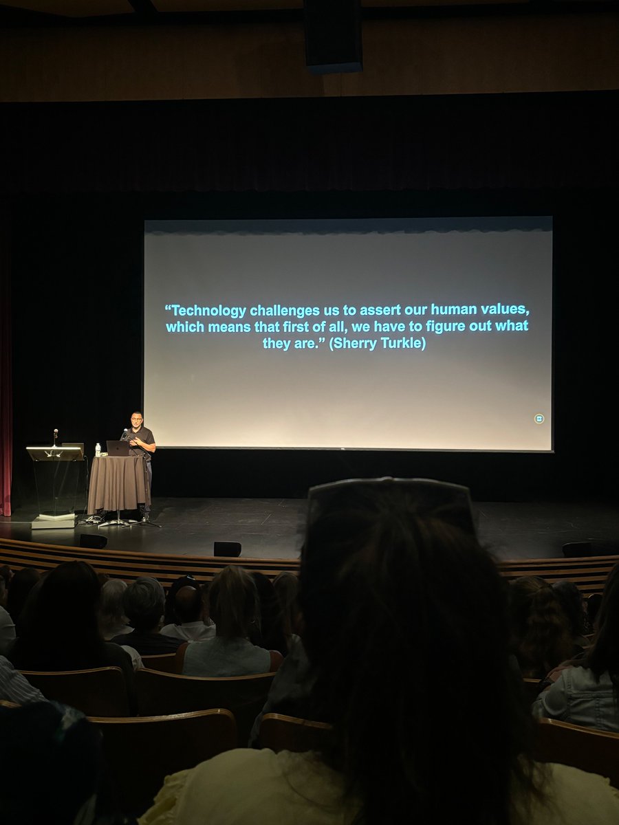 Caulfeild School tweet media