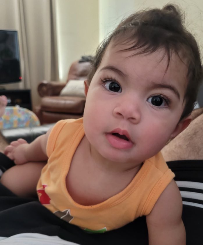 YamairaCastillo's tweet photo. Derretida con mi muñequita 🫠☺️😍 https://t.co/65trO8kaKM