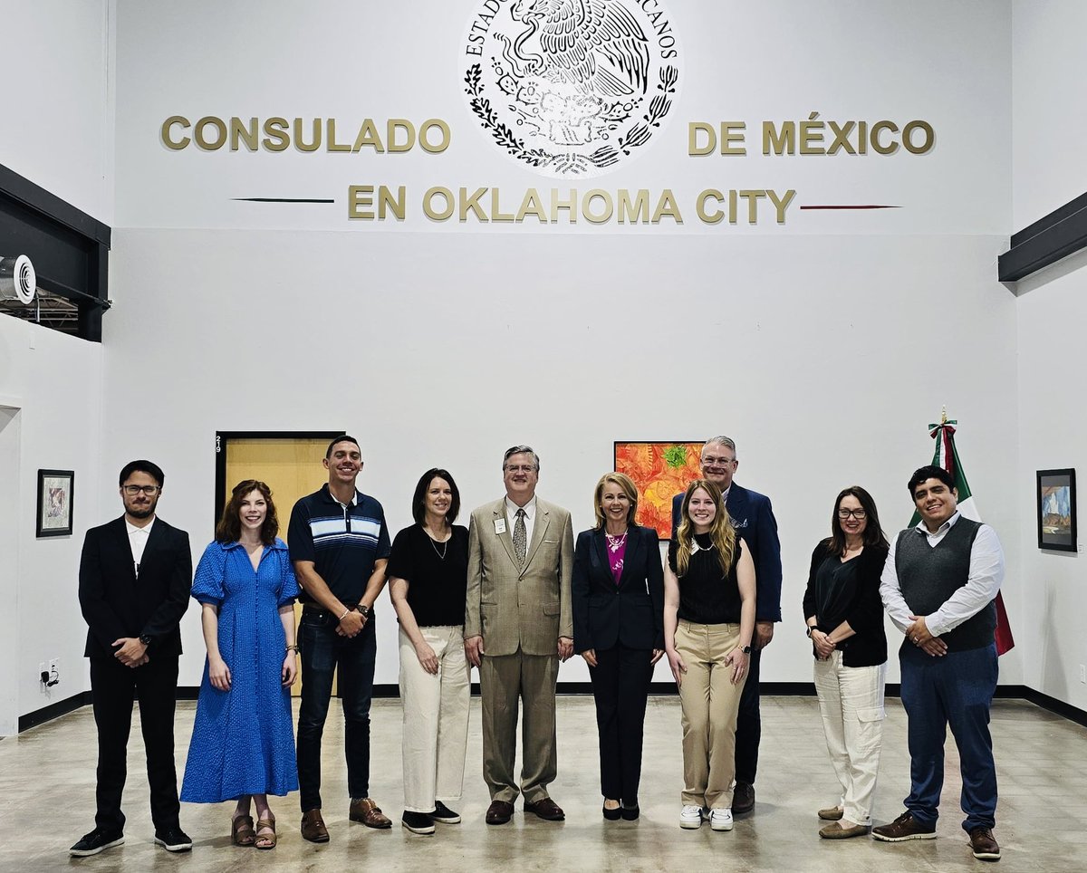 Consulado de México Oklahoma City (@consulmexoklah) on Twitter photo Thank you! To the <a href="/okcchamber/">Greater OKC Chamber</a> for your visit to <a href="/ConsulMexOklah/">Consulado de México Oklahoma City</a> today. Great conversation on how to contribute to grow 🇲🇽’s and Oklahoma’s economic relation. So much potential! Thank you! To the <a href="/okcchamber/">Greater OKC Chamber</a> for your visit to <a href="/ConsulMexOklah/">Consulado de México Oklahoma City</a> today. Great conversation on how to contribute to grow 🇲🇽’s and Oklahoma’s economic relation. So much potential!