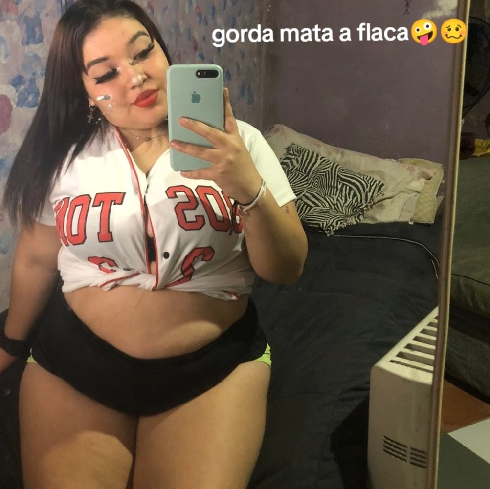 sentandote encima o como