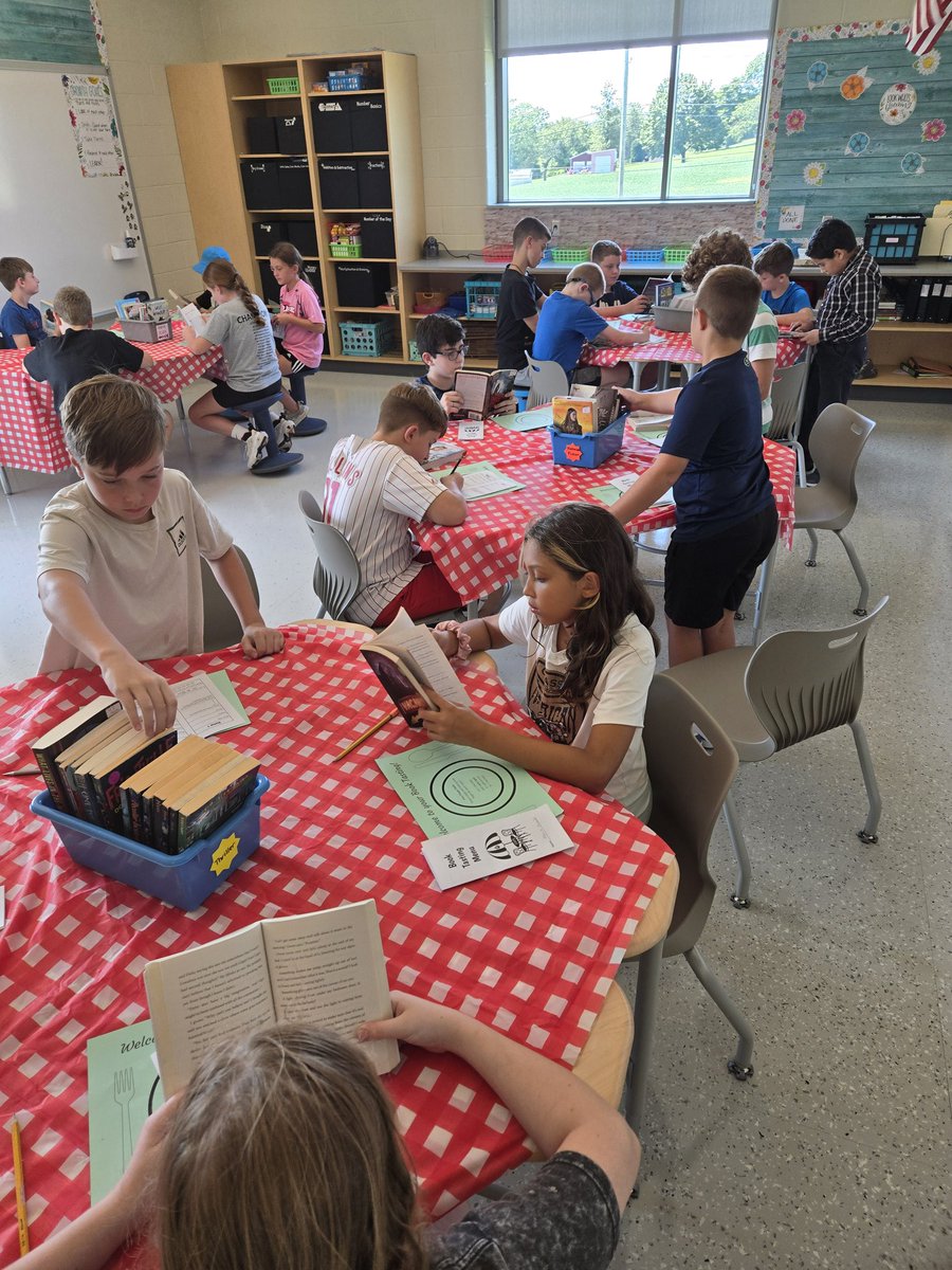 KAllabach's tweet image. My 5th graders had their book tasting, and now we are in need of a few new books that peak their interest! If you would like to donate a book, here is the link: amazon.com/hz/wishlist/ls…
Thank you for helping to build a love for reading! 📚❤️
#clearthelist #kidsneedbooks #kidlit