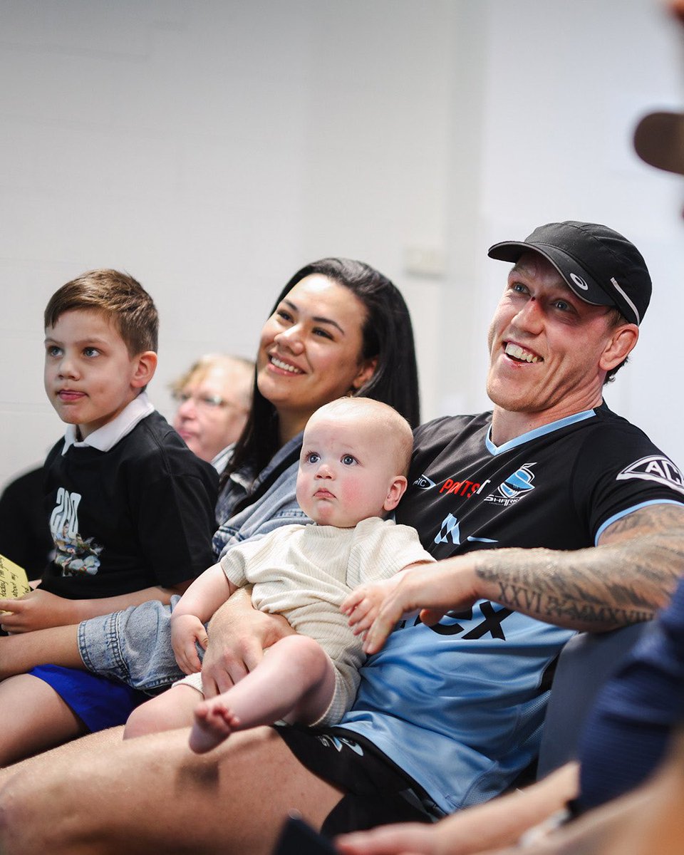cronullasharks's tweet photo. A special morning as we honour our inspirational skipper ahead of game 200 🫶 https://t.co/Q2mNKopdOn