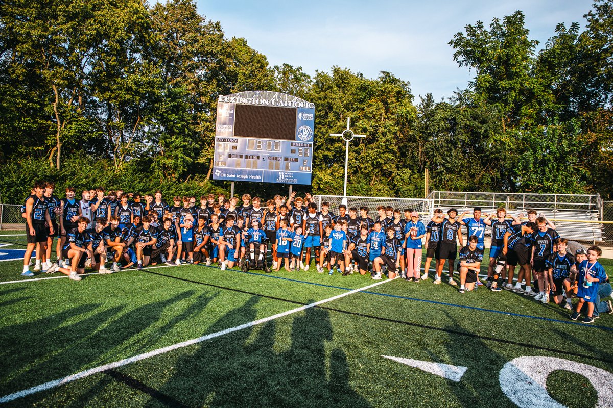 Lexington Catholic tweet media