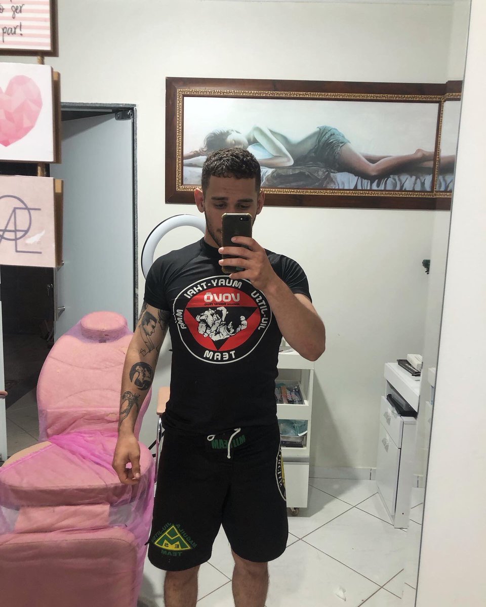 gavimiojo's tweet photo. Skin nova https://t.co/OWhRt0KYPB