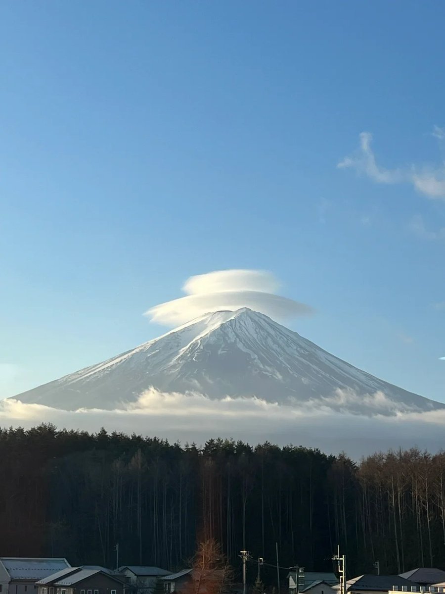 Mount Fuji scenery is so beautiful, must go at the end of this year🥰