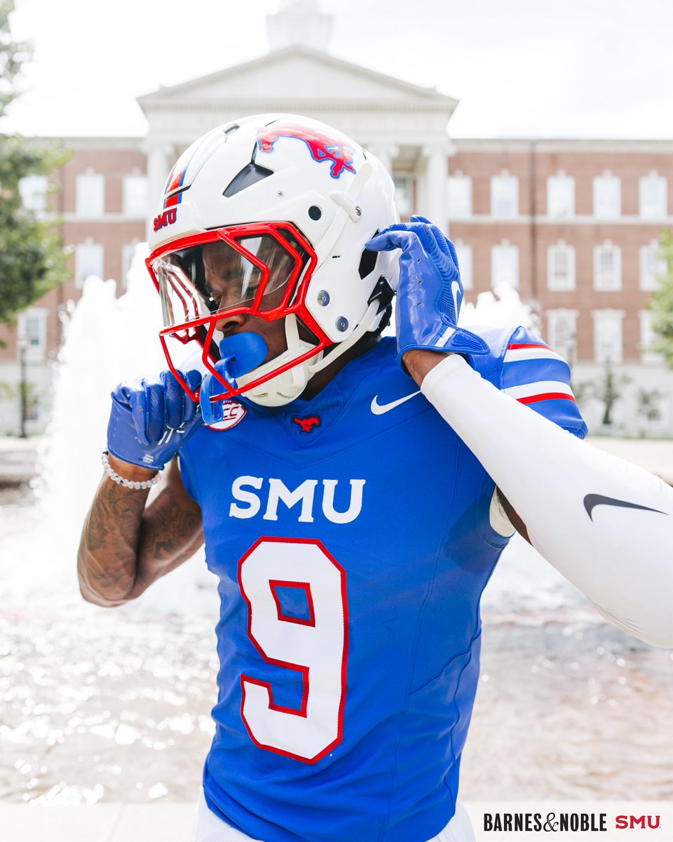 SMUFB's tweet photo. A classic look revisited.

#PonyUpDallas | @SMUBookstore https://t.co/7Rvfz98qMd