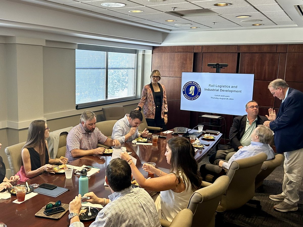 MSRailroads's tweet photo. Building partnerships with @mdaworks @CoopEnergyMS @EntergyMS today with a #rail lunch and learn. Working together to bring more economic development to #MightyMS https://t.co/2jgDAjLcEw