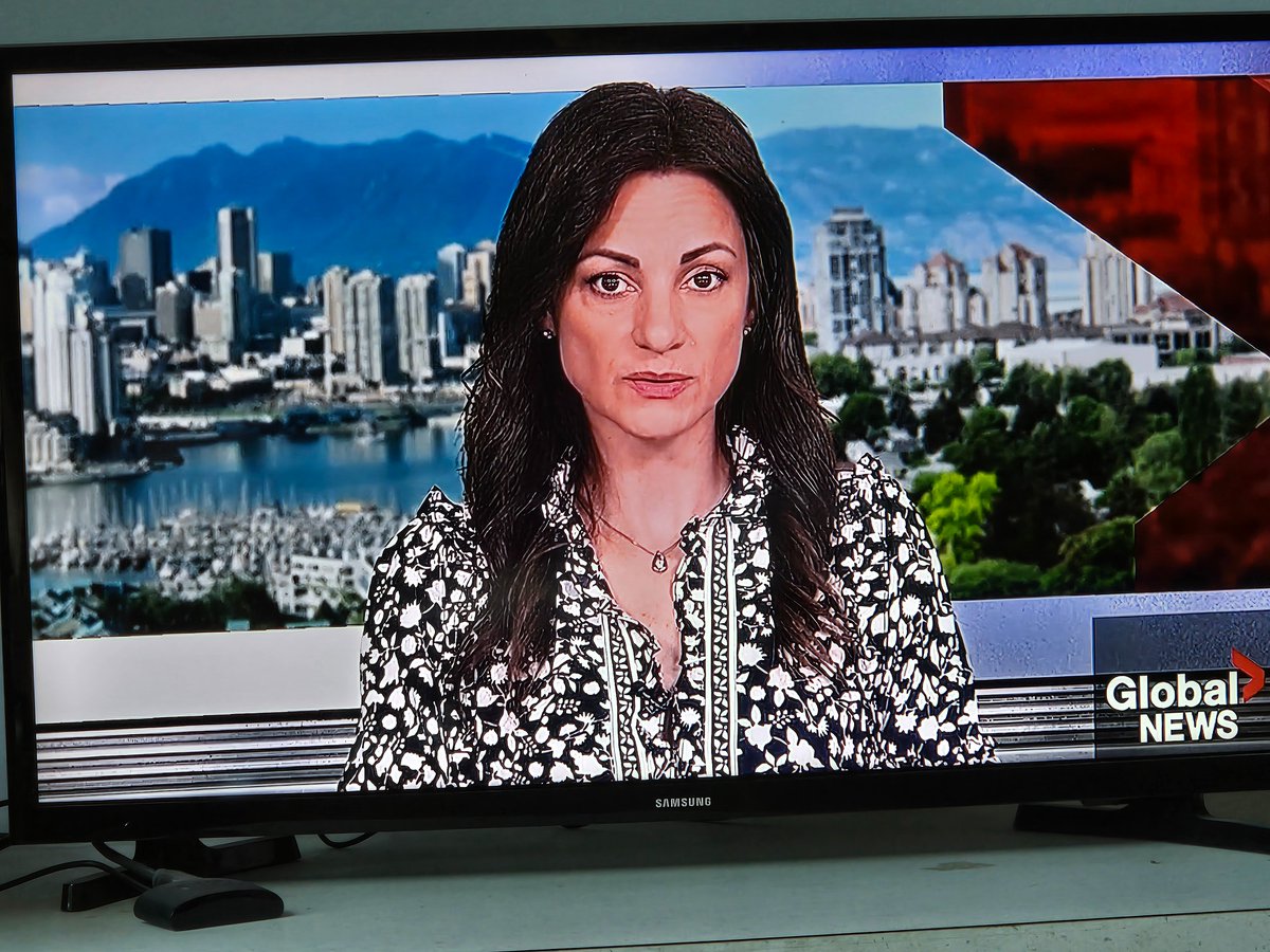 RRolke's tweet photo. Hey @CorusPR, you can't even use an Okanagan backdrop for @GlobalOkanagan news. Commitment to the Okanagan is lacking. @MohiniKelowna @MayorTomDyas @ChrisWalkerCBC @TeresaD1231 @kelly_fehr @MLA_Sandhu @MelArnoldMP 
#chbc #okanagan @JamieTawil https://t.co/vxeGQbKzLr