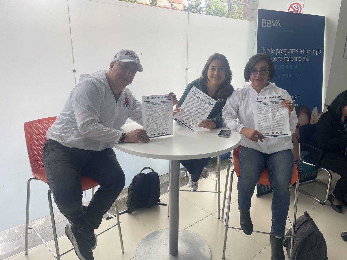 beltran2815's tweet photo. #BbvaArrebataDerechosATrabajadores   cierra oficinas y despide trabajadores vulnerando el derecho de asociación y la convención colectiva suscrita por ACEB, UNEB y SINTRABBVA @CCOO @Cutcolombia @UniAmericas @MintrabajoCol @Aebu_Uruguay @SintraSecFin @bancarioscps https://t.co/1gZQHUrBgA
