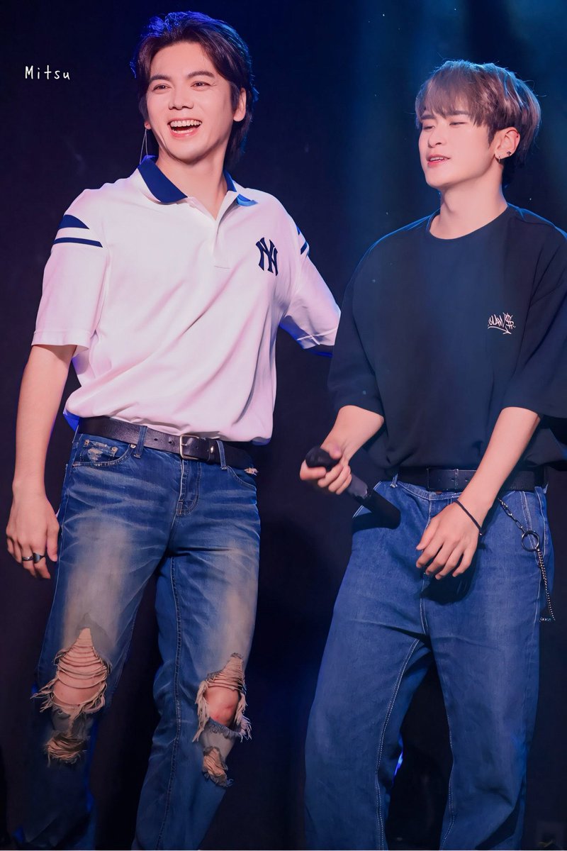 xenex_mitsu's tweet photo. 8.11 리허설
인곤&희석 Focus♥️
#인곤 #ingon #희석 #heeseok #제넥스 #xenex
@XenexJP @xenex_official @gmltyrl https://t.co/ZGChp80HcV