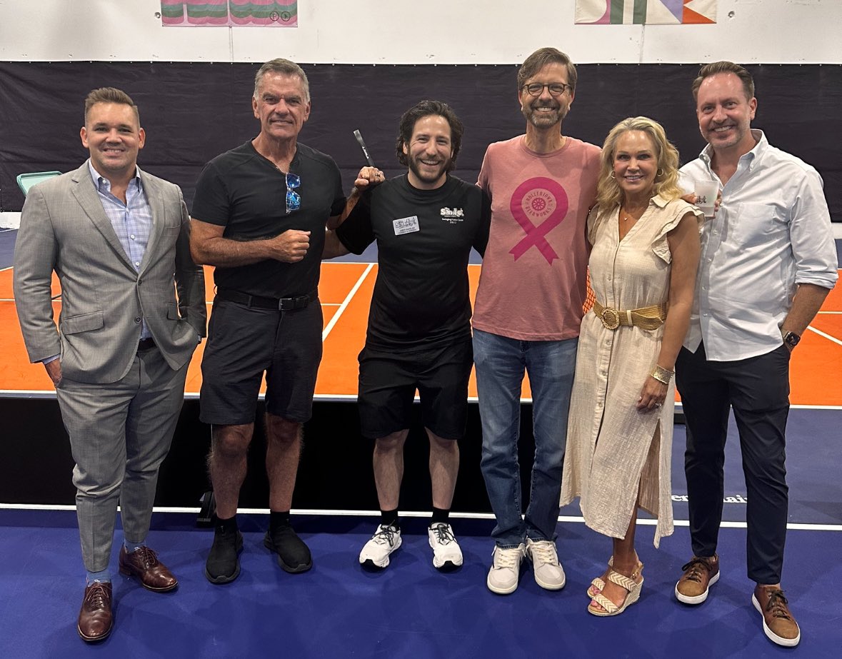 fishsports's tweet photo. Good crew at @JaredSandler @SandlotCharity party https://t.co/U8poTQ2QVz